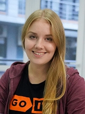 випускник